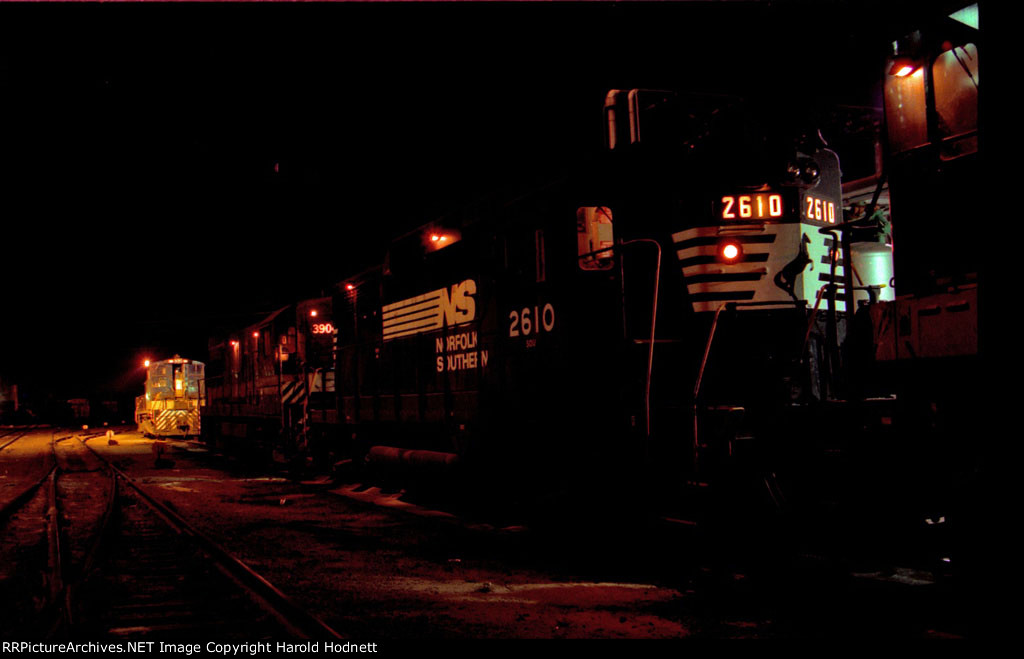 NS 2610 sits at the fuel racks